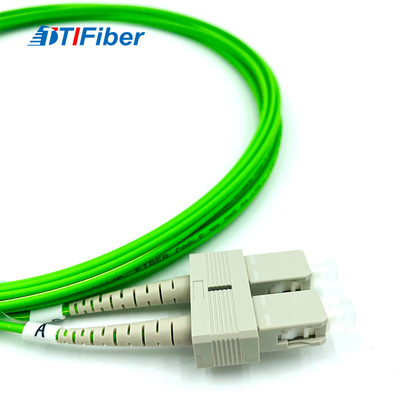 Il patchcord della fibra ottica di SC-SC/treccia OM5 misto 50/125um collega il cavo in duplex di toppa 2,0 con i materiali di PVC/LSZH