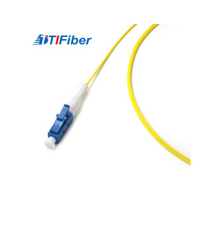 Modo della treccia a fibra ottica di G652d G657a singolo per le reti in area geografica di FTTH