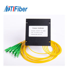 Gli ABS a fibra ottica del separatore 1x4 SC/APC del sistema di FTTX inscatolano la lunghezza d'onda di funzionamento dello SpA 1260-1650