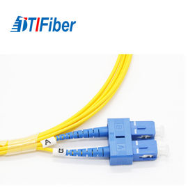 Connettore a fibra ottica del PVC LSZH LC-SC del cavo di toppa di UPC APC G652D 2.0mm 3.0mm