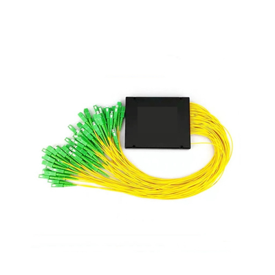il separatore a fibra ottica del Plc dell'attrezzatura di 1x8 1x16 1x32 1x64 Ftth fornisce il servizio dell'OEM