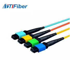 L'acqua di millimetro MP ingiallisce il cavo di toppa a fibra ottica di MPO, saltatore verde blu della fibra di millimetro MP