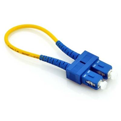 Il "loopback" ottico Lc/Upc o Lc/Apc collega il "loopback" in duplex a fibra ottica del singolo modo del PVC 9/125